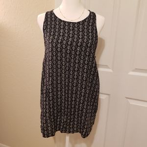 Old Navy Sleeveless Blouse